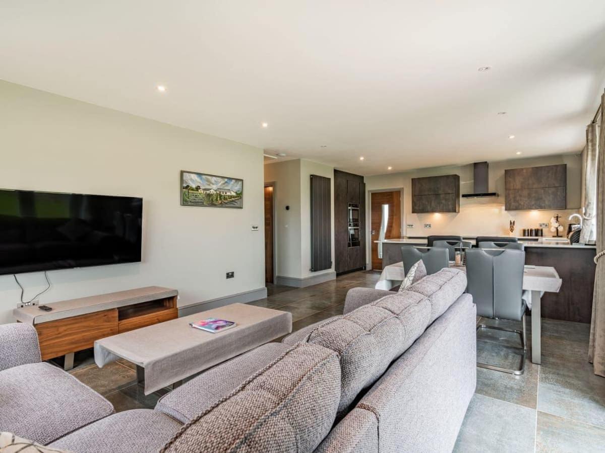Mya Cottage Wilpshire Eksteriør bilde